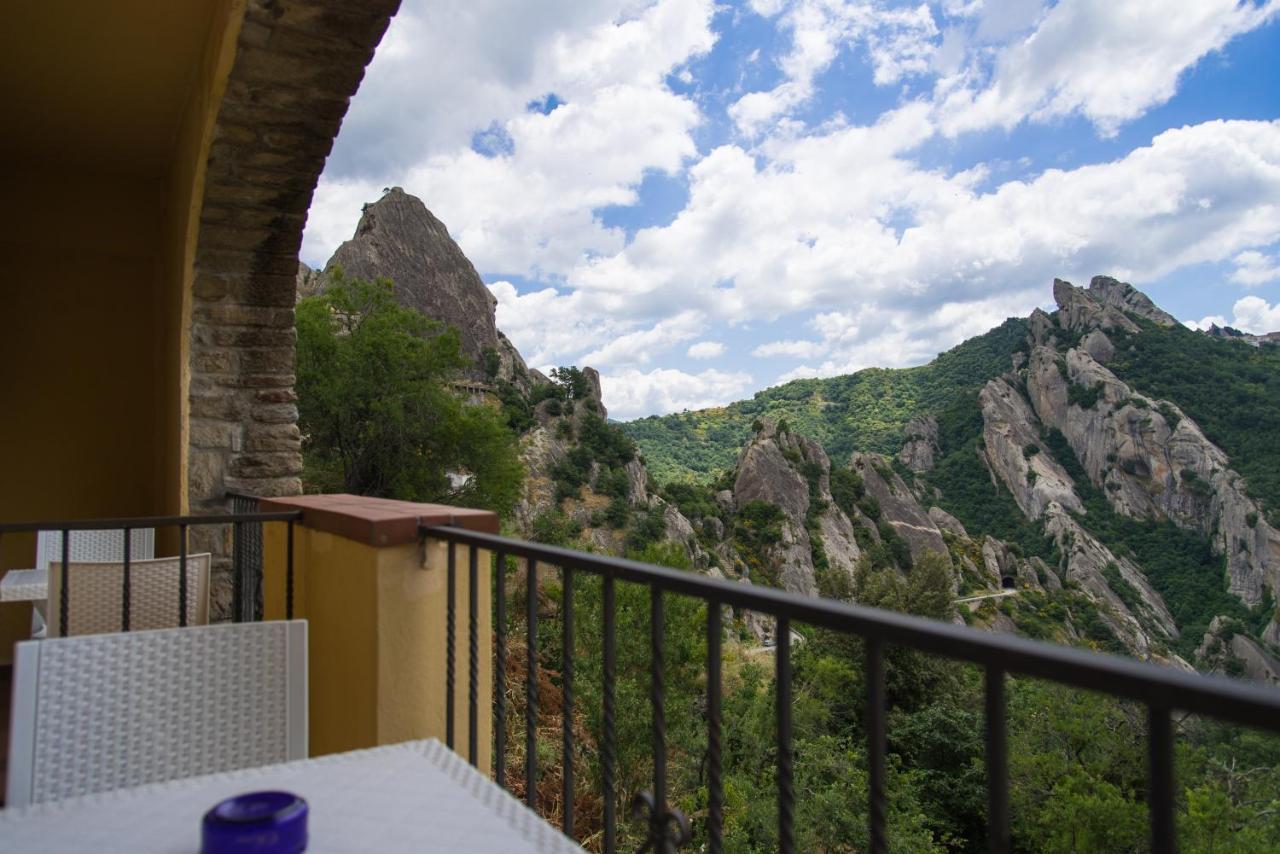 La Locanda Di Castromediano Castelmezzano Eksteriør bilde